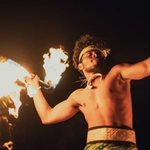 polynesian dance performance